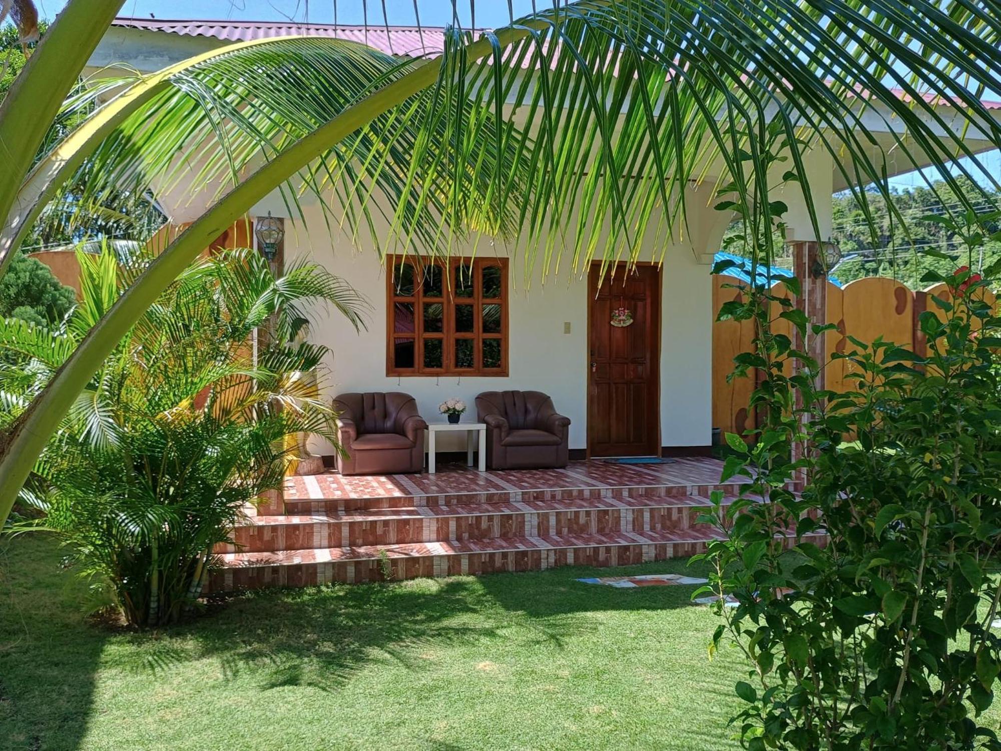 E&N Paradise Island Resort Siquijor Chambre photo